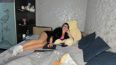 Snapshot of ju__lia chatting on October 14, 2025, 7:31 am Ju lia online show from October 14, 2025, 7:31 am