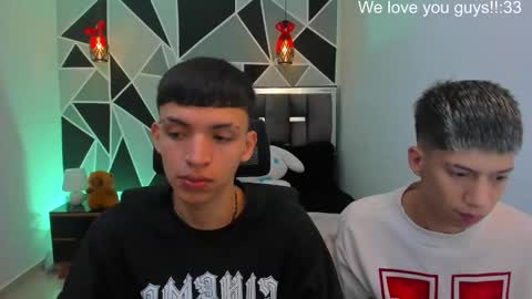 Snapshot of juan_nd_steven chatting on June 2, 2026, 10:50 am JuanSteven online show from June 2, 2026, 10:50 am