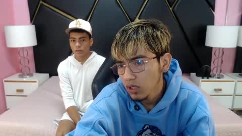 Snapshot of juan_saul1 chatting on April 19, 2026, 10:14 am juan_saul1 online show from April 19, 2026, 10:14 am