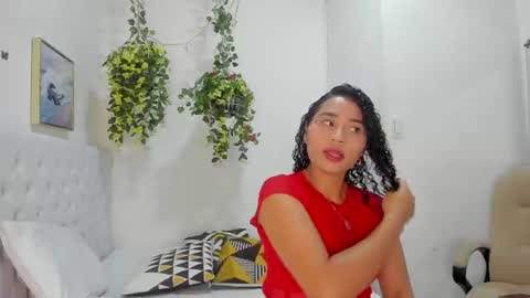 juana_naranjo online show from June 12, 2026, 3:16 am