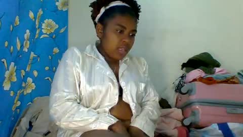 Snapshot of juanah921340 chatting on July 11, 2026, 7:33 am Juanah online show from July 11, 2026, 7:33 am