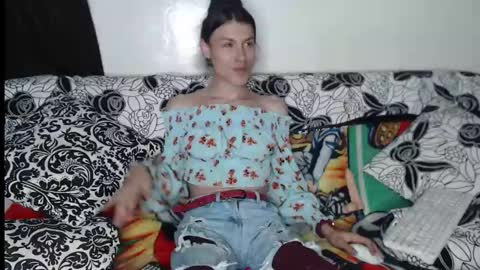 Snapshot of juanavelez9311 chatting on January 17, 2025, 5:32 am JUANA ALEJANDRA VELEZ online show from January 17, 2025, 5:32 am