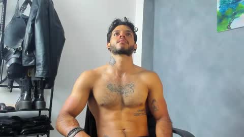 Juan Esteban online show from March 4, 2026, 2:06 am