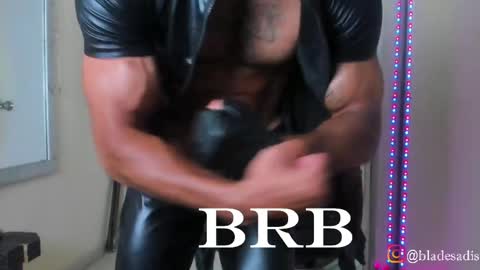 Juan Esteban online show from March 22, 2026, 4:38 am