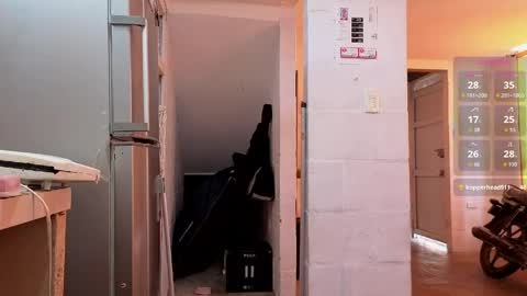 juancamilo66_ online show from April 14, 2026, 3:18 pm