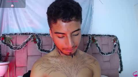 Snapshot of juancamilo_66 chatting on December 7, 2024, 4:42 am Juan online show from December 7, 2024, 4:42 am