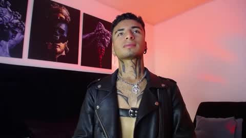 Snapshot of juancamilo_66 chatting on January 4, 2025, 9:20 pm Juan online show from January 4, 2025, 9:20 pm