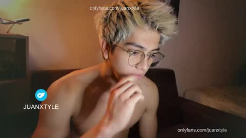 . online show from April 1, 2026, 6:27 pm