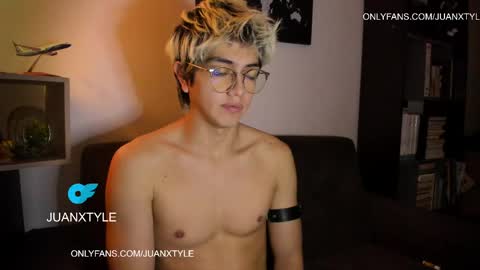 Snapshot of juancamroom chatting on June 2, 2026, 5:59 pm . online show from June 2, 2026, 5:59 pm