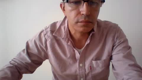 Snapshot of juanearth1 chatting on July 14, 2026, 2:12 pm juanearth1 online show from July 14, 2026, 2:12 pm