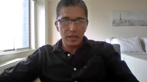 Snapshot of juanearth1 chatting on July 30, 2026, 10:31 pm juanearth1 online show from July 30, 2026, 10:31 pm