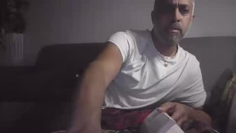 juanelromano474560 online show from November 15, 2025, 1:58 am