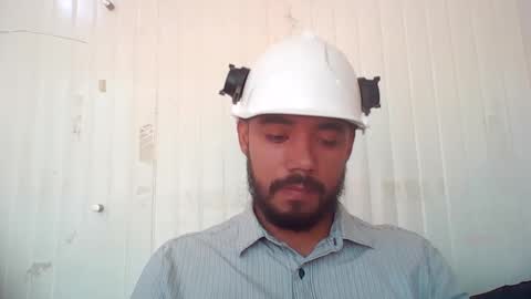 Snapshot of juanfe_style chatting on September 25, 2025, 3:27 pm juanfe_style online show from September 25, 2025, 3:27 pm