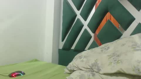 juanfe_style online show from December 16, 2025, 3:55 am