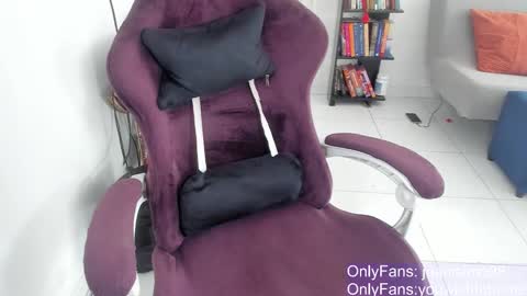 Snapshot of juanisimo_ chatting on March 6, 2026, 6:37 pm JUANISIMO online show from March 6, 2026, 6:37 pm