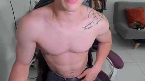 Snapshot of juanisimo_ chatting on March 30, 2026, 7:37 pm JUANISIMO online show from March 30, 2026, 7:37 pm