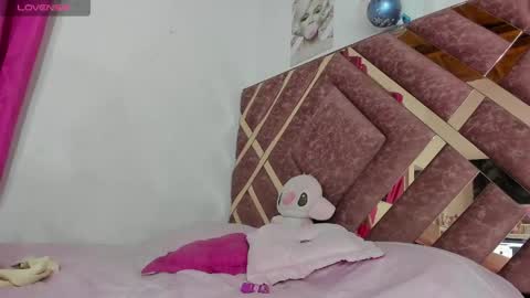 Snapshot of juanita__lara chatting on May 29, 2026, 1:58 am Juanita online show from May 29, 2026, 1:58 am