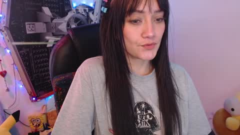 Juanita online show from December 17, 2024, 5:47 pm