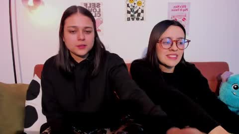 Snapshot of juanitaaa_ chatting on June 1, 2026, 4:25 am juanitaaa_ online show from June 1, 2026, 4:25 am