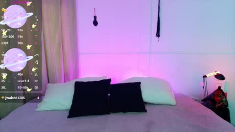 Blue online show from November 28, 2025, 4:31 pm