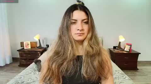 Snapshot of juanitablue chatting on May 14, 2026, 8:04 pm Blue online show from May 14, 2026, 8:04 pm