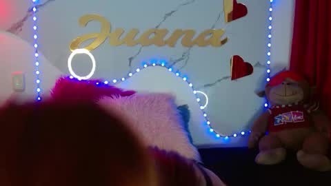 Juanita online show from November 16, 2025, 3:56 am