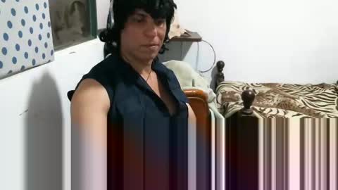 Snapshot of juanito2727 chatting on December 6, 2024, 4:03 am amor online show from December 6, 2024, 4:03 am