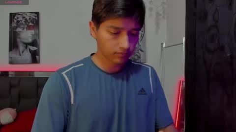 juanjo ferrari online show from November 4, 2025, 1:05 am