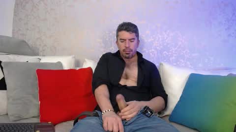 Juan k online show from December 22, 2025, 4:04 pm