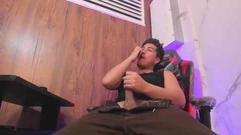 Snapshot of juanmechanic chatting on November 14, 2025, 11:13 pm JUAN online show from November 14, 2025, 11:13 pm