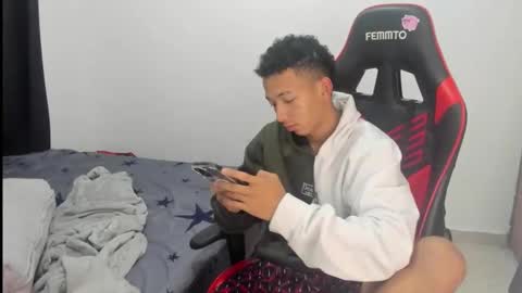 Snapshot of juansw66 chatting on January 7, 2026, 4:37 am juansw66 online show from January 7, 2026, 4:37 am