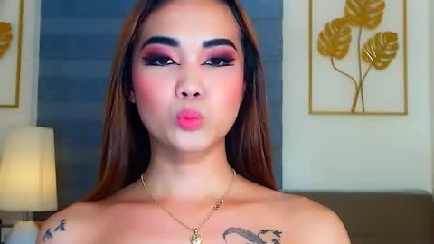 EloiseMoree online show from March 5, 2026, 3:08 pm