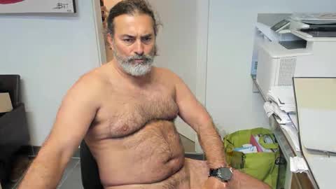 Giovanni50pro online show from November 29, 2025, 2:20 pm