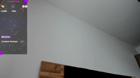 Alinna   online show from March 27, 2026, 8:26 am