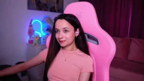Angelina online show from May 20, 2026, 3:29 pm