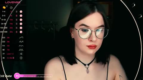 Snapshot of juicy_burrito chatting on November 16, 2025, 8:58 pm Bella online show from November 16, 2025, 8:58 pm