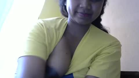stellah online show from October 4, 2025, 12:14 pm