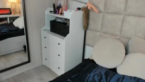 Snapshot of juicy_pussie chatting on March 21, 2026, 9:03 am Tatjana online show from March 21, 2026, 9:03 am