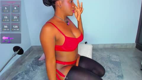 Snapshot of juicy_sky chatting on February 14, 2026, 6:32 am Your Paradise online show from February 14, 2026, 6:32 am