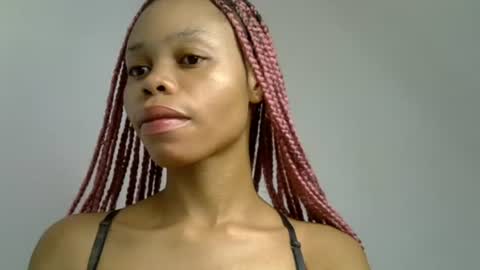 Snapshot of juicy_slut0 chatting on July 1, 2026, 7:43 am Champaign online show from July 1, 2026, 7:43 am