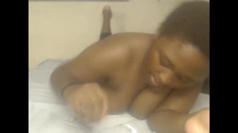 Snapshot of juicyboobssx chatting on September 17, 2025, 7:04 pm juicyboobssx online show from September 17, 2025, 7:04 pm