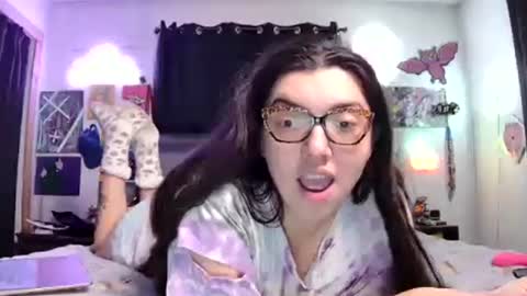 Snapshot of juicybootyqt chatting on December 14, 2025, 8:24 pm juicybootyqt online show from December 14, 2025, 8:24 pm