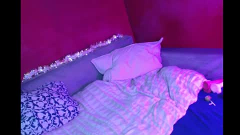 Snapshot of juicycandycam chatting on October 10, 2025, 7:13 pm juicycandycam online show from October 10, 2025, 7:13 pm