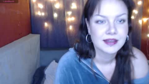 juicycandycam online show from December 16, 2025, 6:24 pm