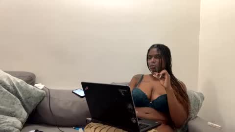 JuicyExotic online show from February 26, 2025, 2:36 pm