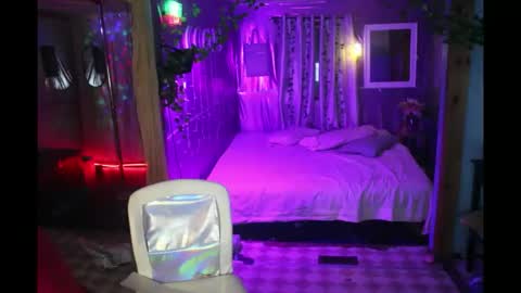 Snapshot of juicyjayxxx69 chatting on October 23, 2025, 3:50 am juicyjayxxx69 online show from October 23, 2025, 3:50 am