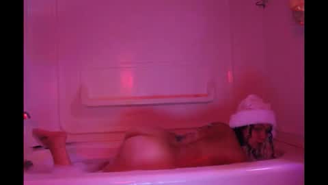 Snapshot of juicyjayxxx69 chatting on November 26, 2025, 3:29 am juicyjayxxx69 online show from November 26, 2025, 3:29 am