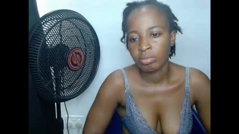 Snapshot of juicykinkx chatting on November 6, 2025, 10:38 am juicykinkx online show from November 6, 2025, 10:38 am