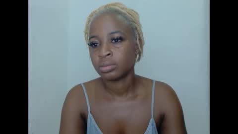 Snapshot of juicykinkx chatting on December 1, 2025, 11:37 am juicykinkx online show from December 1, 2025, 11:37 am