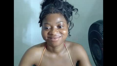 juicynpinkx online show from April 20, 2026, 11:17 pm